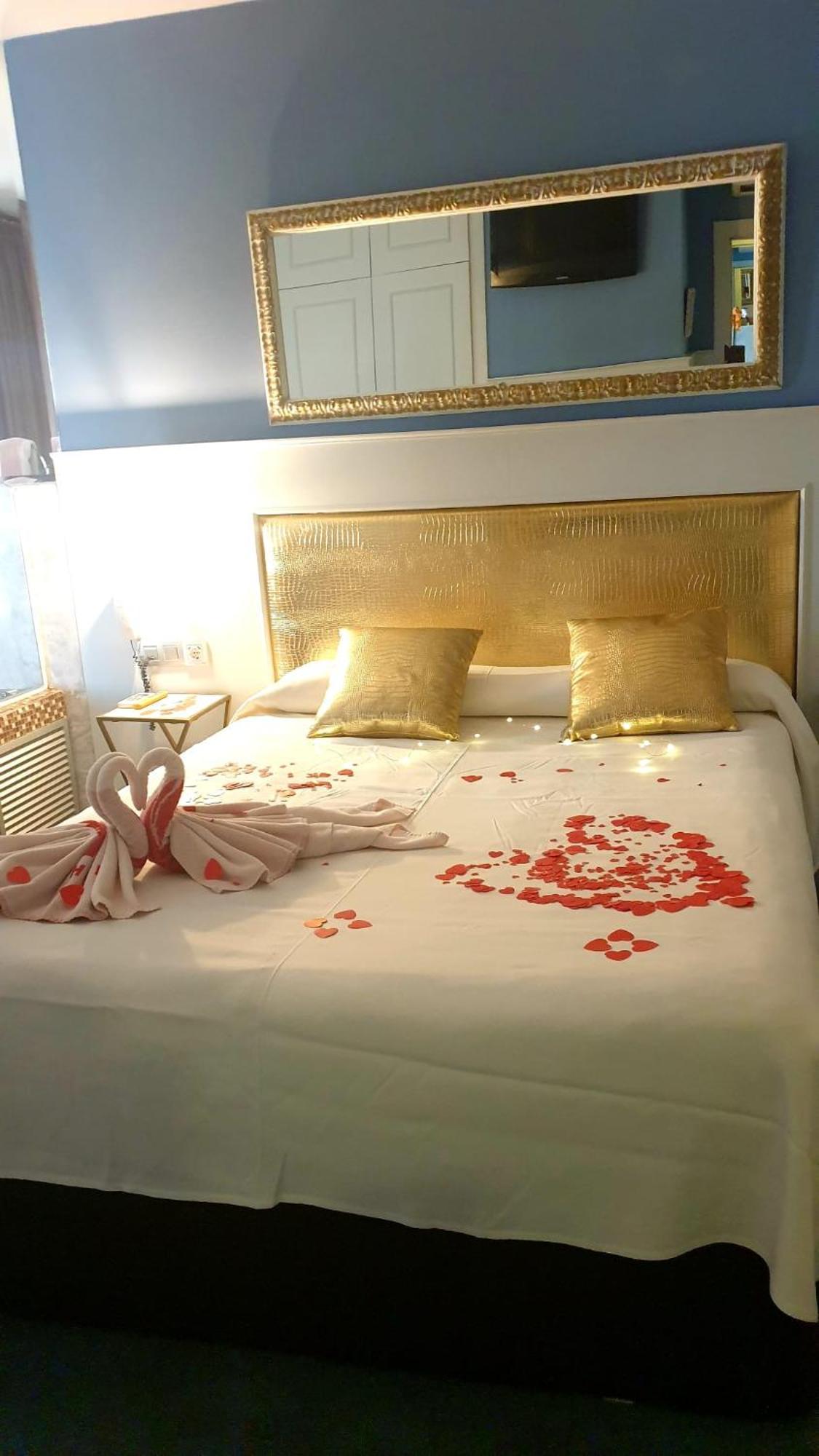 Hotel H Granollers Kültér fotó