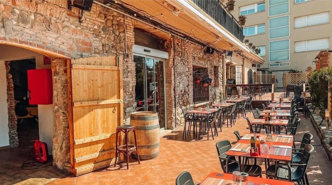 Hotel H Granollers Kültér fotó