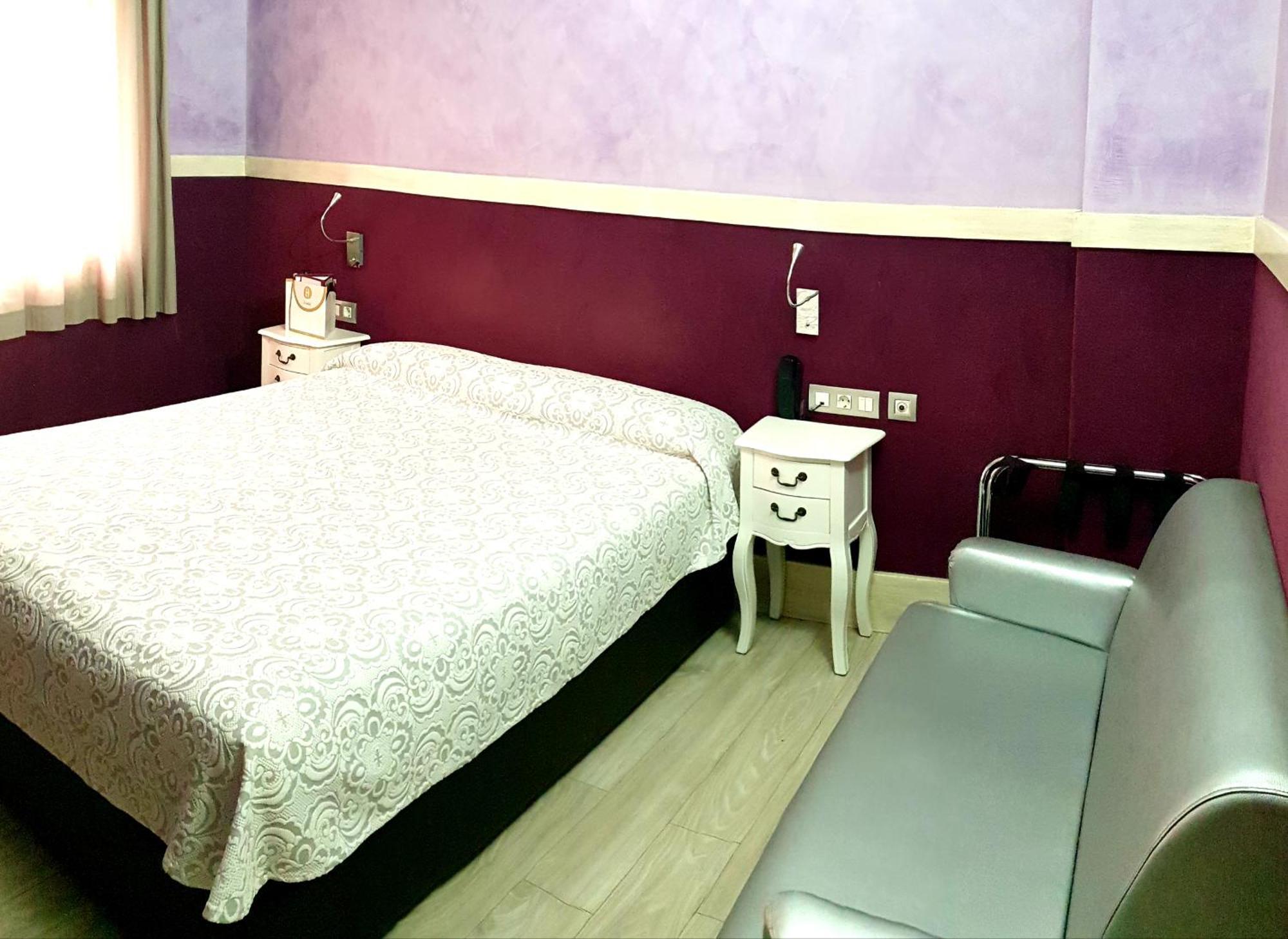 Hotel H Granollers Kültér fotó